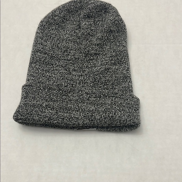 Carhartt Black and White Knit Beanie - Picture 4 of 4